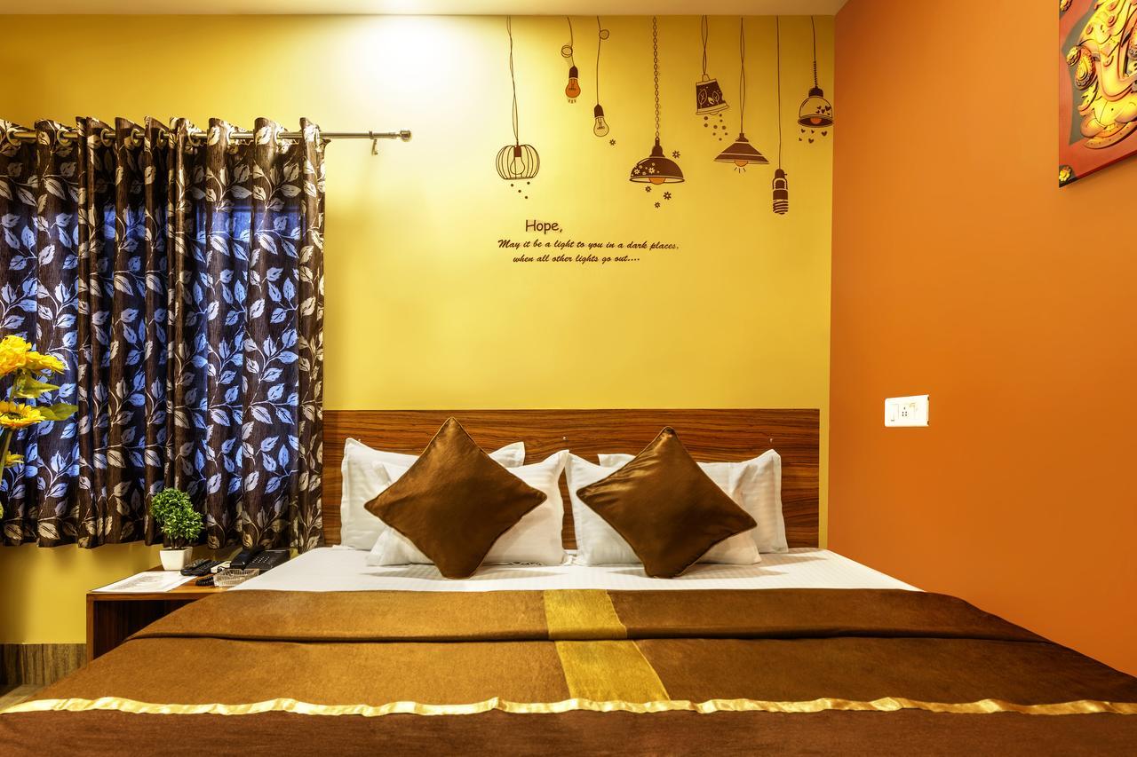 The Silverline Hotel Kolkata Exterior photo
