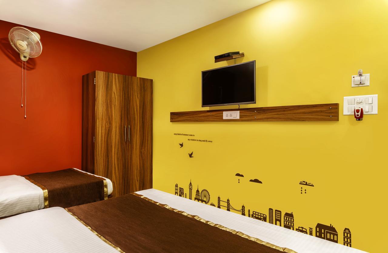 The Silverline Hotel Kolkata Exterior photo
