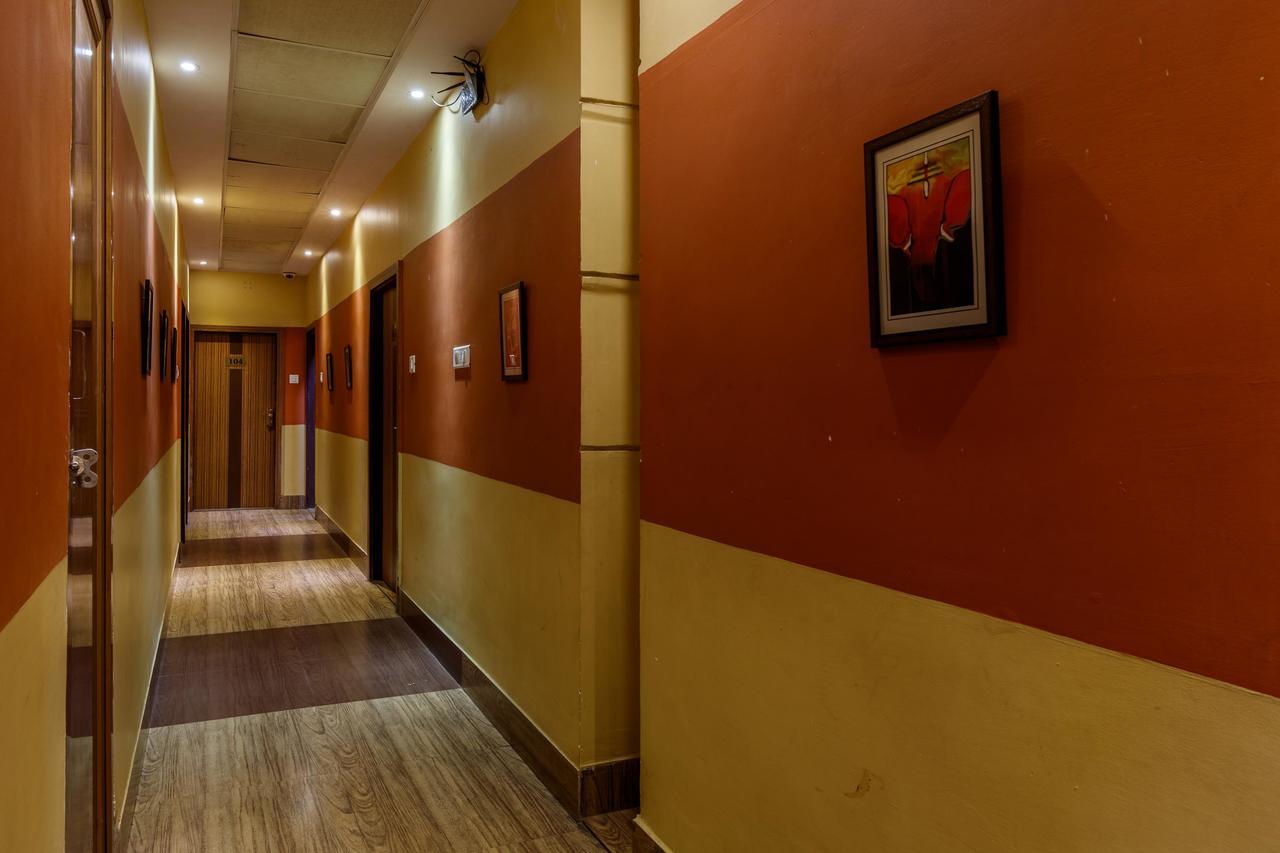 The Silverline Hotel Kolkata Exterior photo